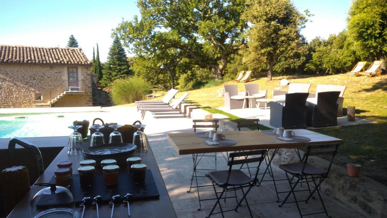 Hotel La Ferme Les Eybrachas Réauville Zewnętrze zdjęcie